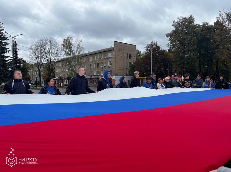 30 сентября в нашей стране отмечается  — День воссоединения Донецкой Народной Республики, Луганской Народной Республики, Запорожской области и Херсонской области с Российской Федерацией.