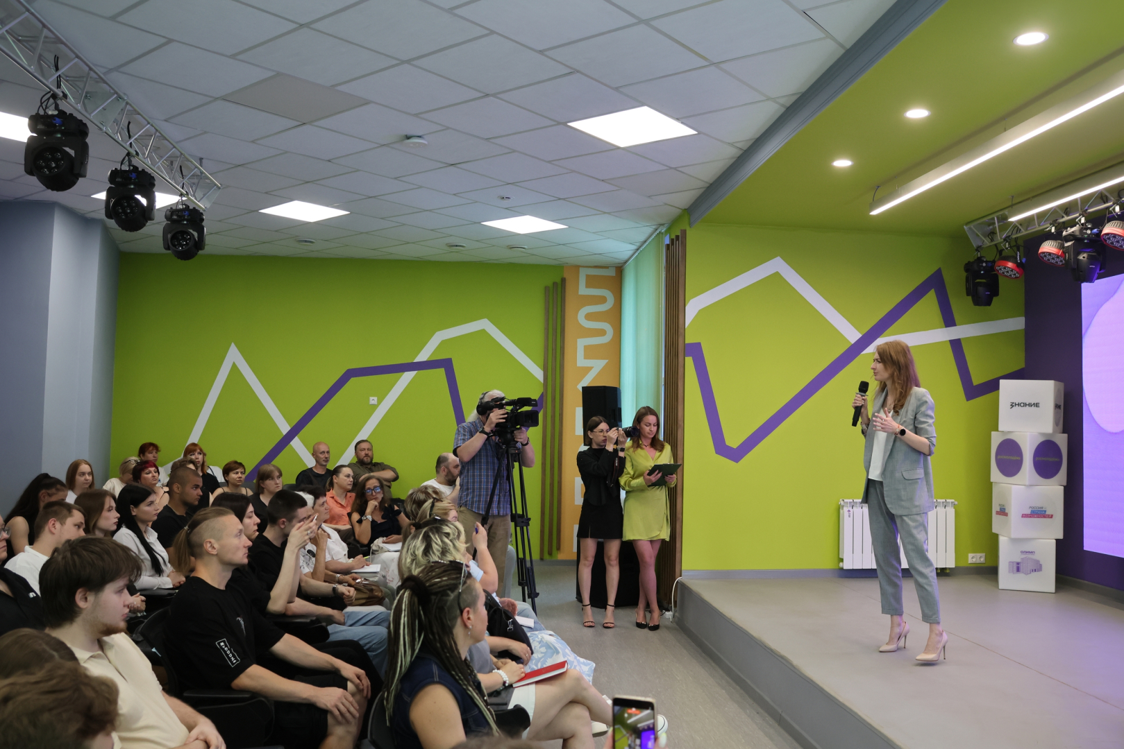 10.06.2026 г. состоялся семинар по грантовому конкурсу Фонда Мельниченко.