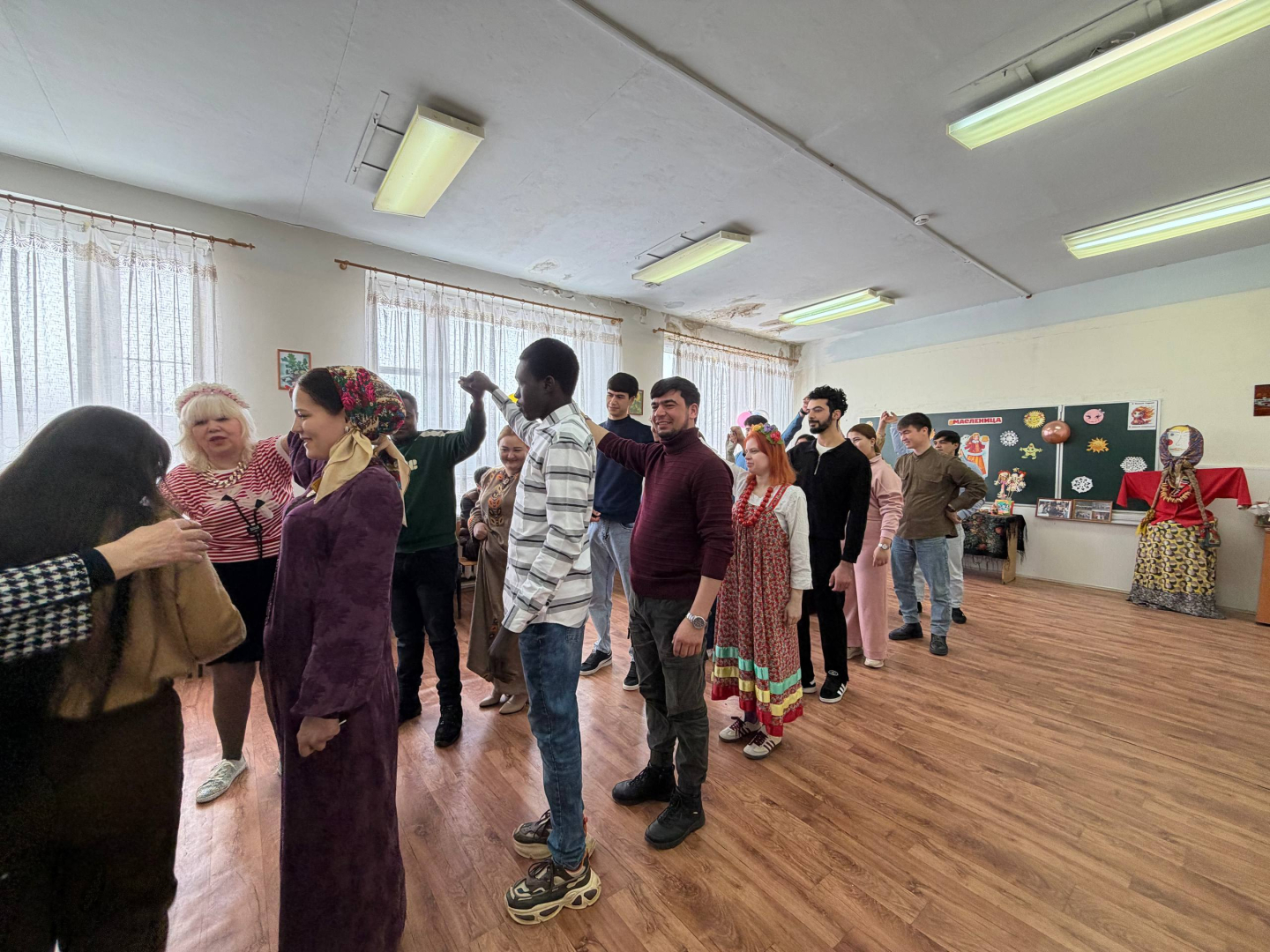 Масленицу встречаем, зиму провожаем!