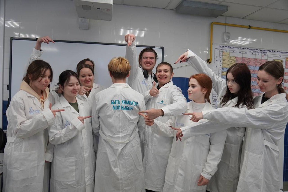 Сейчас, в это предновогоднее время, мы готовим подарки для своих родных и близких — душа просит тепла, заботы и маленьких радостей.