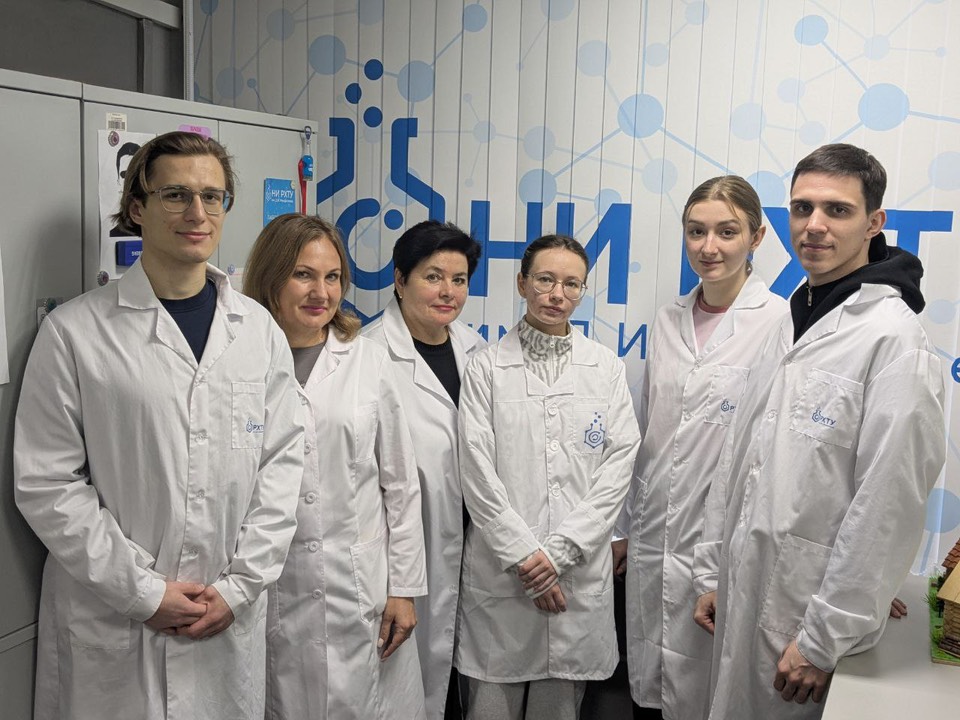 День открытых дверей в НИ РХТУ им. Д.И. Менделеева прошел, а хорошие воспоминания остались!