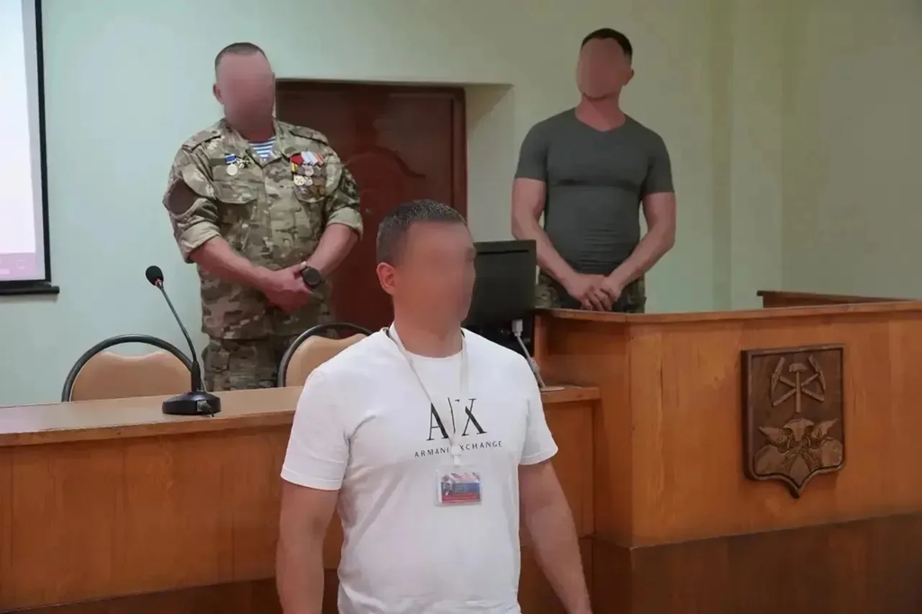 На днях Новомосковский институт РХТУ посетили представители Минобороны России, которые рассказали о службе в отряде БАРС-9
